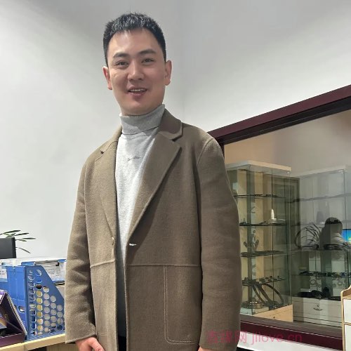 32岁岁四川单身帅哥 - 益阳吉缘网